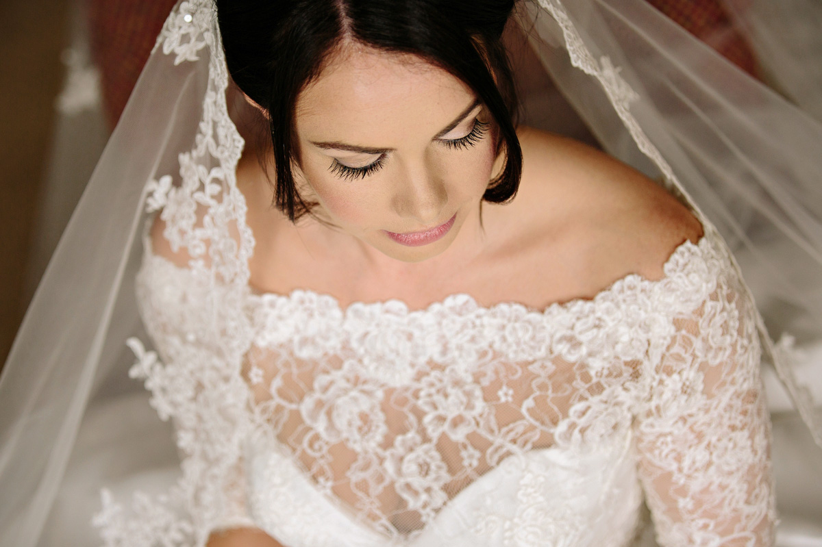 Bride on her wedding day - beautiful makeup