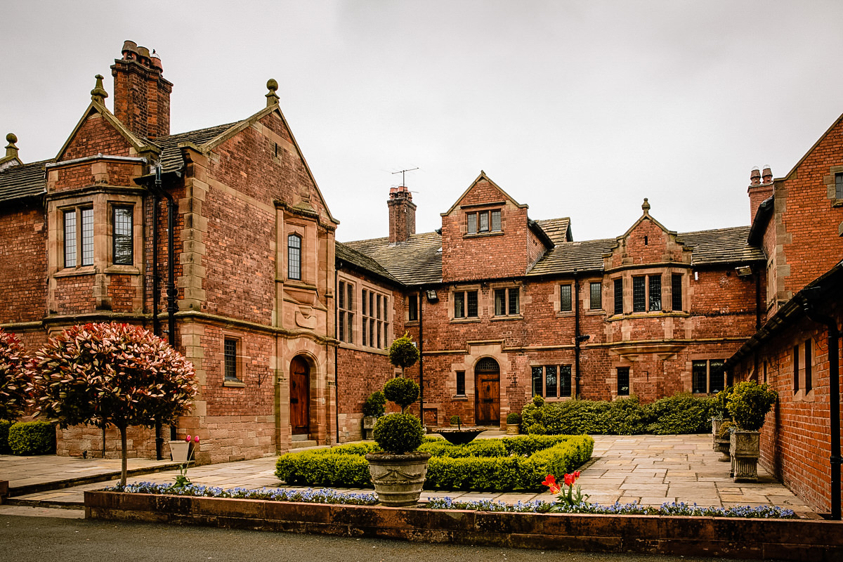 Colshaw Hall weddings