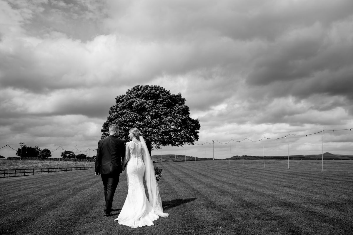 Natural wedding photography at Heaton House Farm